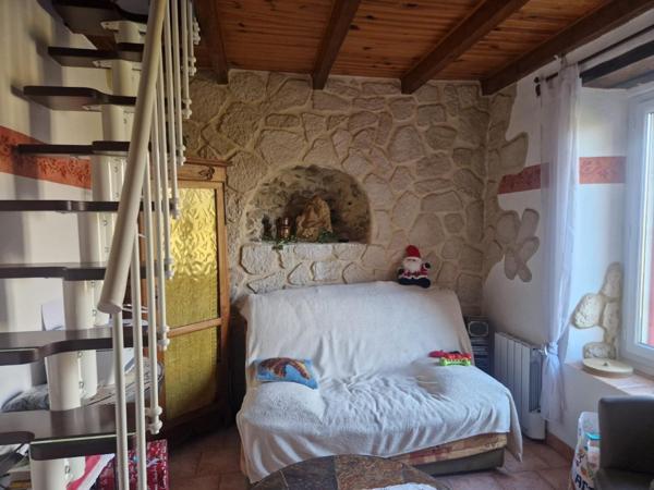 Magnifique longère avec terrain et dépendances