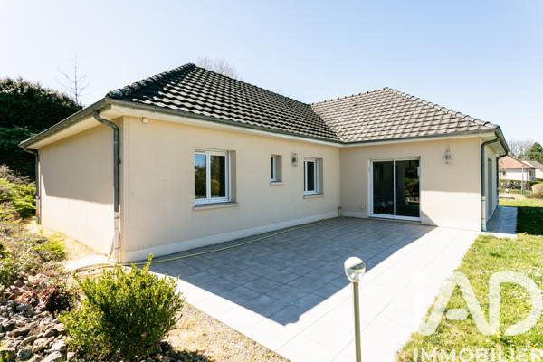 Maison à vendre 6 pièces 133,52 m² Ussac