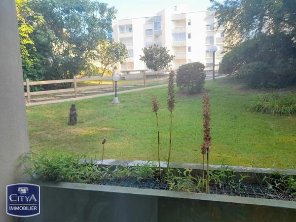 Appartement à vendre 2 pièces 55.92m² Dax (40100)