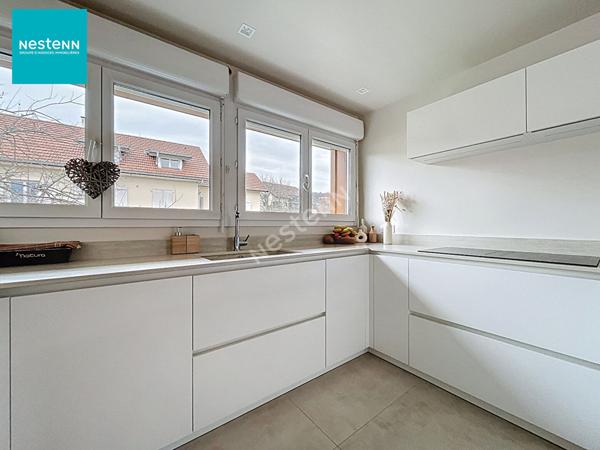 PRINGY (Proméry) _ Spacieux appartement en duplex, de 95,19 m² (101,97 m² au sol), avec cave à vendre