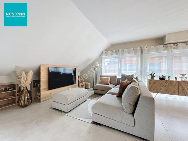 PRINGY (Proméry) _ Spacieux appartement en duplex, de 95,19 m² (101,97 m² au sol), avec cave à vendre