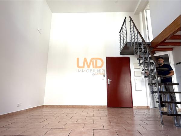 Appartement F3/4 Duplex Terrasse Grand Paris résidence récente