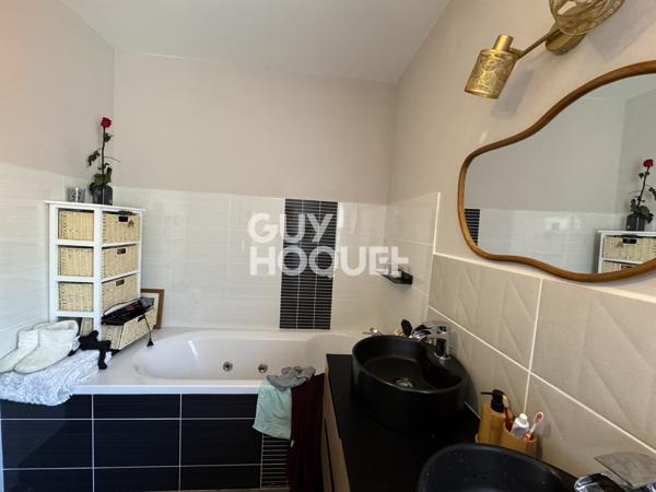 Magnifique plain-pied avec piscine