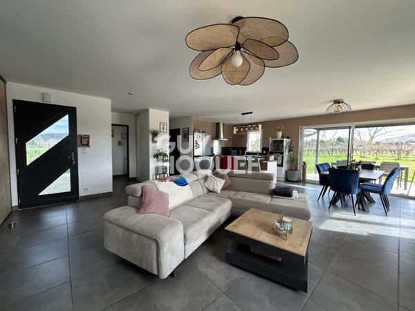 Magnifique plain-pied avec piscine