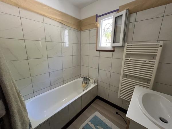 Maison à louer 550 € CC Langon-sur-Cher 3 p 73 m² DPE D
