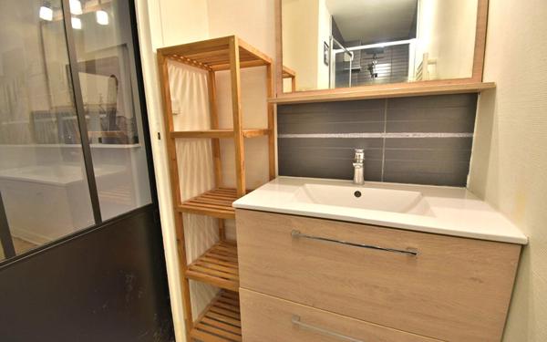 Appartement à vendre    2 pièces • 46,19 m2 Miribel