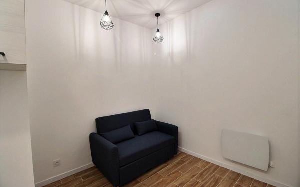 Appartement à louer    2 pièces • 20 m2 Paris 17