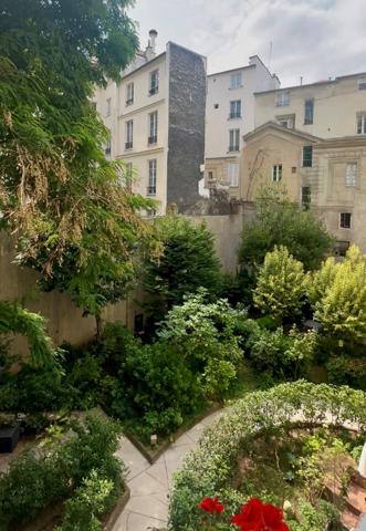 Appartement à vendre  5 pièces - 82,98 m2 PARIS - 75006