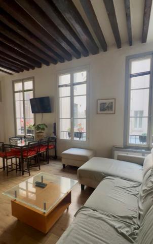 Appartement à vendre  5 pièces - 82,98 m2 PARIS - 75006