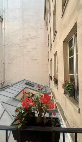 Appartement à vendre  5 pièces - 82,98 m2 PARIS - 75006