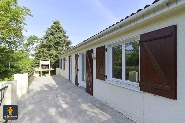 Vente                                                      Maison
                        
                     5 pièces                      98 m2                     à Frontenay-Rohan-Rohan