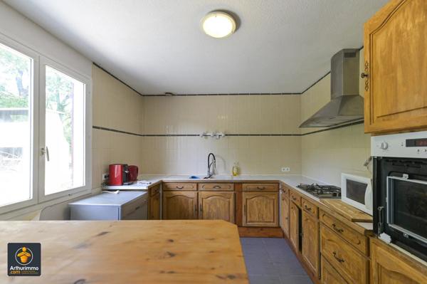 Vente                                                      Maison
                        
                     5 pièces                      98 m2                     à Frontenay-Rohan-Rohan