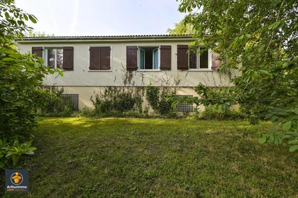Vente                                                      Maison
                        
                     5 pièces                      98 m2                     à Frontenay-Rohan-Rohan
