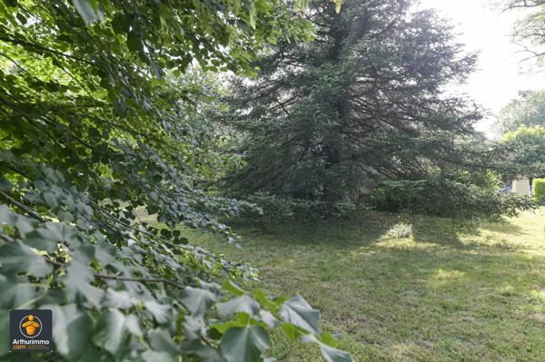 Vente                                                      Maison
                        
                     5 pièces                      98 m2                     à Frontenay-Rohan-Rohan