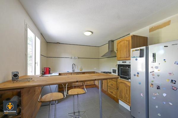 Vente                                                      Maison
                        
                     5 pièces                      98 m2                     à Frontenay-Rohan-Rohan