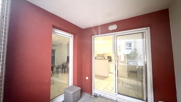 T2 50 m² avec terrasses et 2 parkings quartier hôpitaux facs