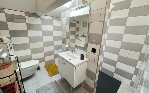 Maison à vendre    6 pièces • 269 m2 Dax