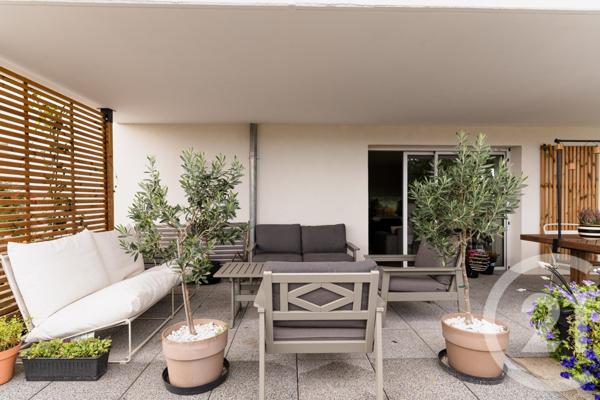 Appartement F7 à vendre  6 pièces - 140 m2 METZ - 57