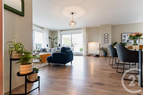 Appartement F7 à vendre  6 pièces - 140 m2 METZ - 57