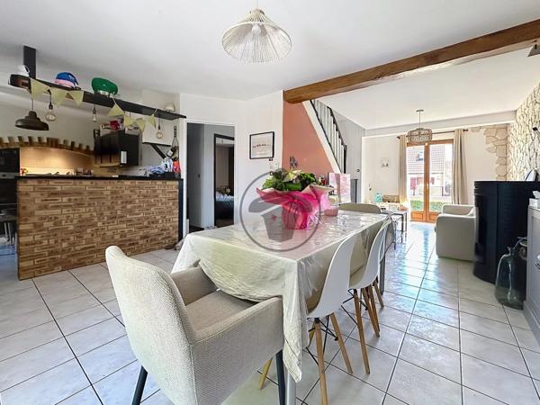 Vente                                                      Maison
                        
                     5 pièces                      92 m2                     à Gauchy