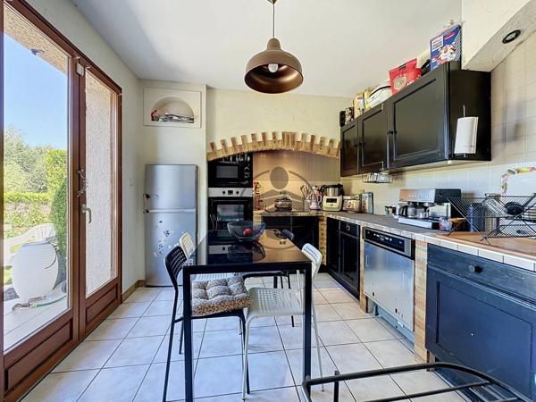 Vente                                                      Maison
                        
                     5 pièces                      92 m2                     à Gauchy
