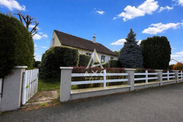 A GIEN Maison familiale impeccable 3 chambres, espace et emplacement idéal !