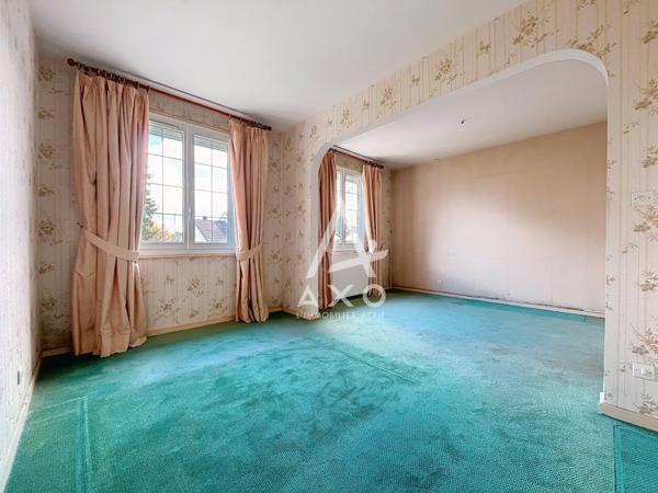 A GIEN Maison familiale impeccable 3 chambres, espace et emplacement idéal !
