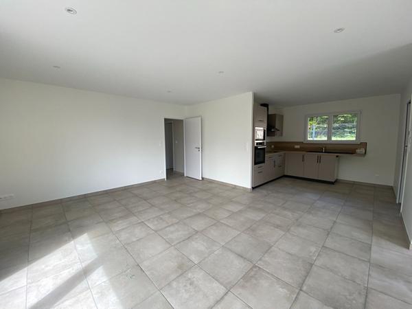 Maison Fontaine Guerin 4 pièce(s) 94.2 m2