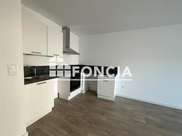 Location Appartement 3 pièces 63.24 m² - ROSA ALBA Laval 53000