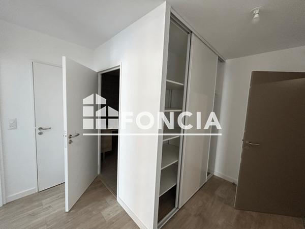 Location Appartement 3 pièces 63.24 m² - ROSA ALBA Laval 53000