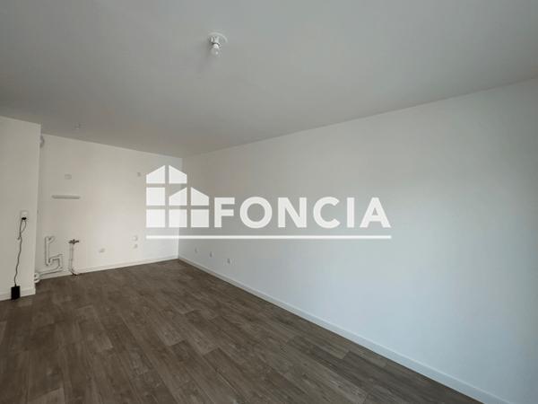 Location Appartement 3 pièces 63.24 m² - ROSA ALBA Laval 53000