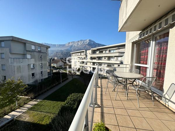 Appartement T4 très lumineux de 82,90 m² avec terrasse