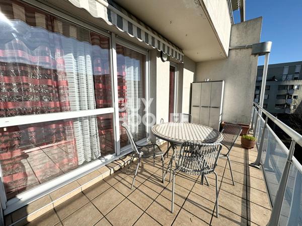 Appartement T4 très lumineux de 82,90 m² avec terrasse