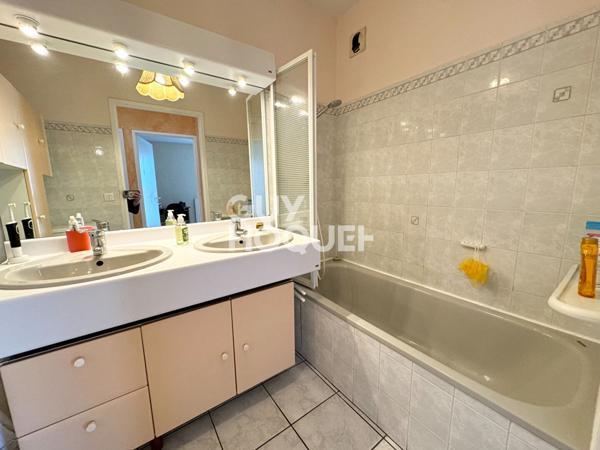 Appartement T4 très lumineux de 82,90 m² avec terrasse