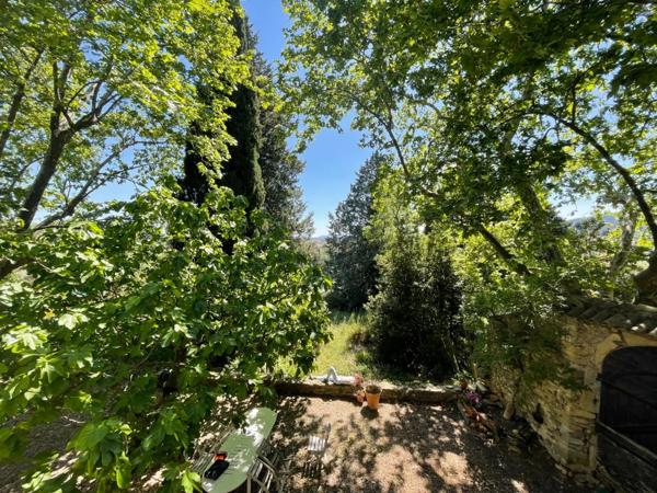 MAISON MAS AUTENTHIQUE sur plus de 5 hectares