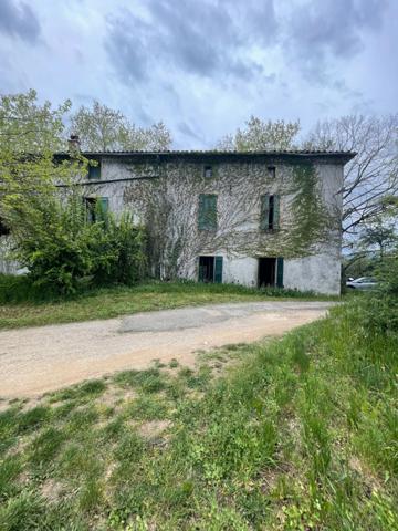 MAISON MAS AUTENTHIQUE sur plus de 5 hectares