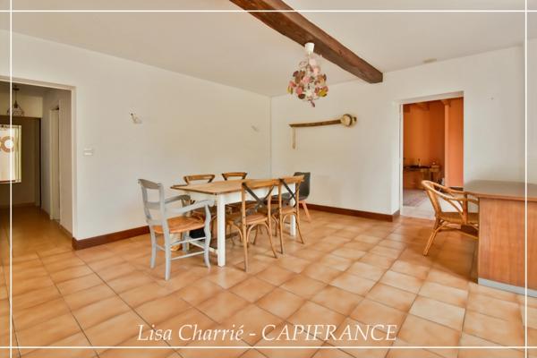 Maison à vendre 8 pièces proche de NOGARO (32) de 295 m2 au total avec appartement indépendant sur 2140 m2 de terrain