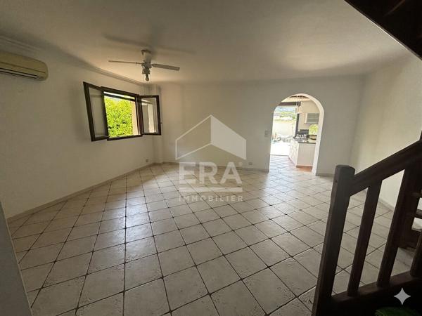Maison Villeneuve Loubet 5 pièce(s) 117 m2