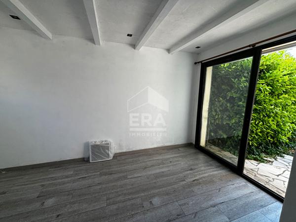 Maison Villeneuve Loubet 5 pièce(s) 117 m2