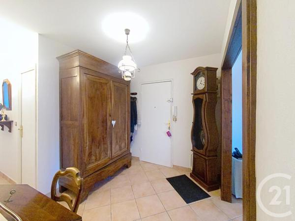 Appartement F4 à vendre  4 pièces - 80,27 m2 ST MAX - 54