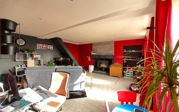 Maison à vendre    5 pièces •  Lonrai