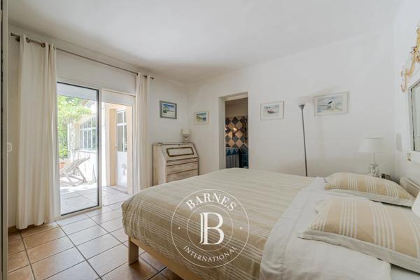 Aix-en-Provence, Maison 4 Chambres -  184 m² à vendre