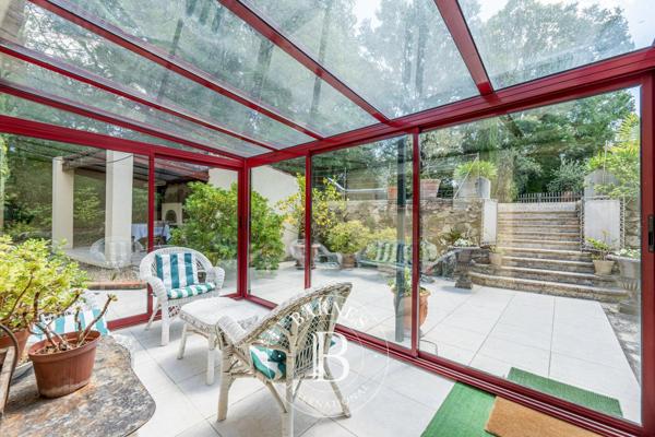 Aix-en-Provence, Maison 4 Chambres -  184 m² à vendre