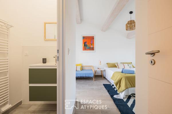 Ecrin de sérénité à l’orée de Saint-Denis, villa neuve avec jardin et bassin