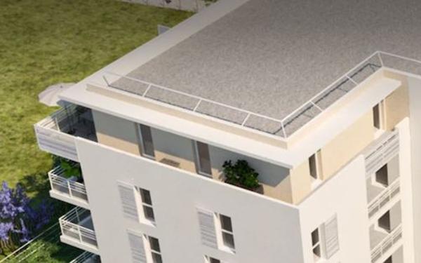 Appartement à vendre    4 pièces •  Hyères