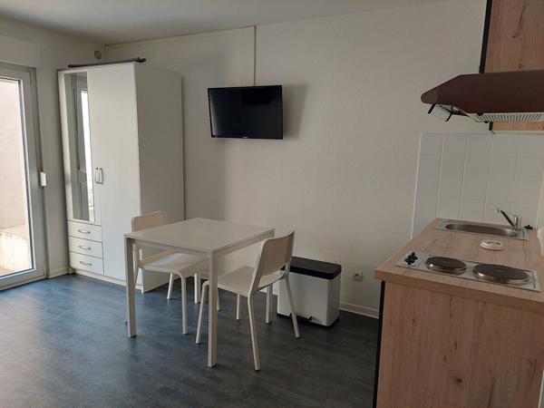 Location appartement près de SAINT AVOLD - 1 pièce(s) - 18 m² - 420 €/mois