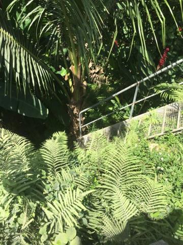 RARE VILLA DE STANDING AVEC PISCINE VUE DEGAGEE 1451 M2 DE TERRAIN