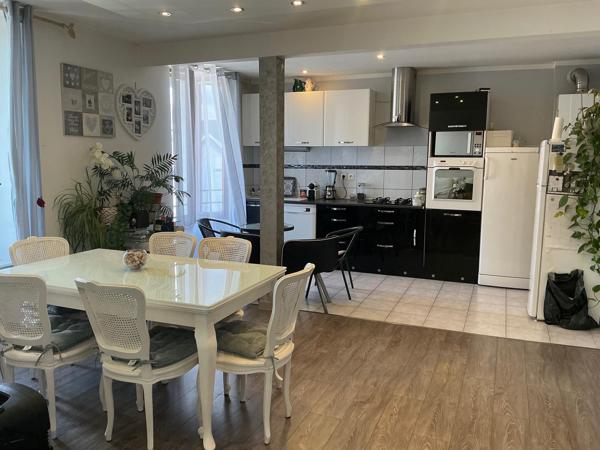Apparentement 119 M2 duplex, 5 pièces , 4 chambres