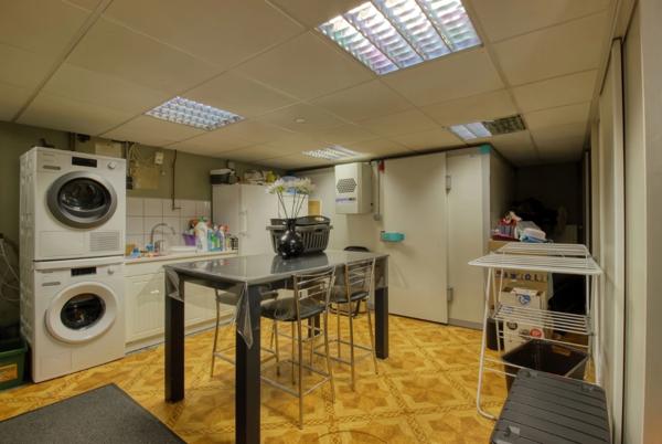 LIVERDUN – MAISON SEMI PLAIN-PIED - 168 M² – 4 CHAMBRES – PISCINE CHAUFFÉE – GARAGE DOUBLE