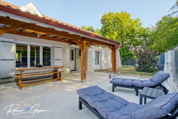 LIVERDUN – MAISON SEMI PLAIN-PIED - 168 M² – 4 CHAMBRES – PISCINE CHAUFFÉE – GARAGE DOUBLE